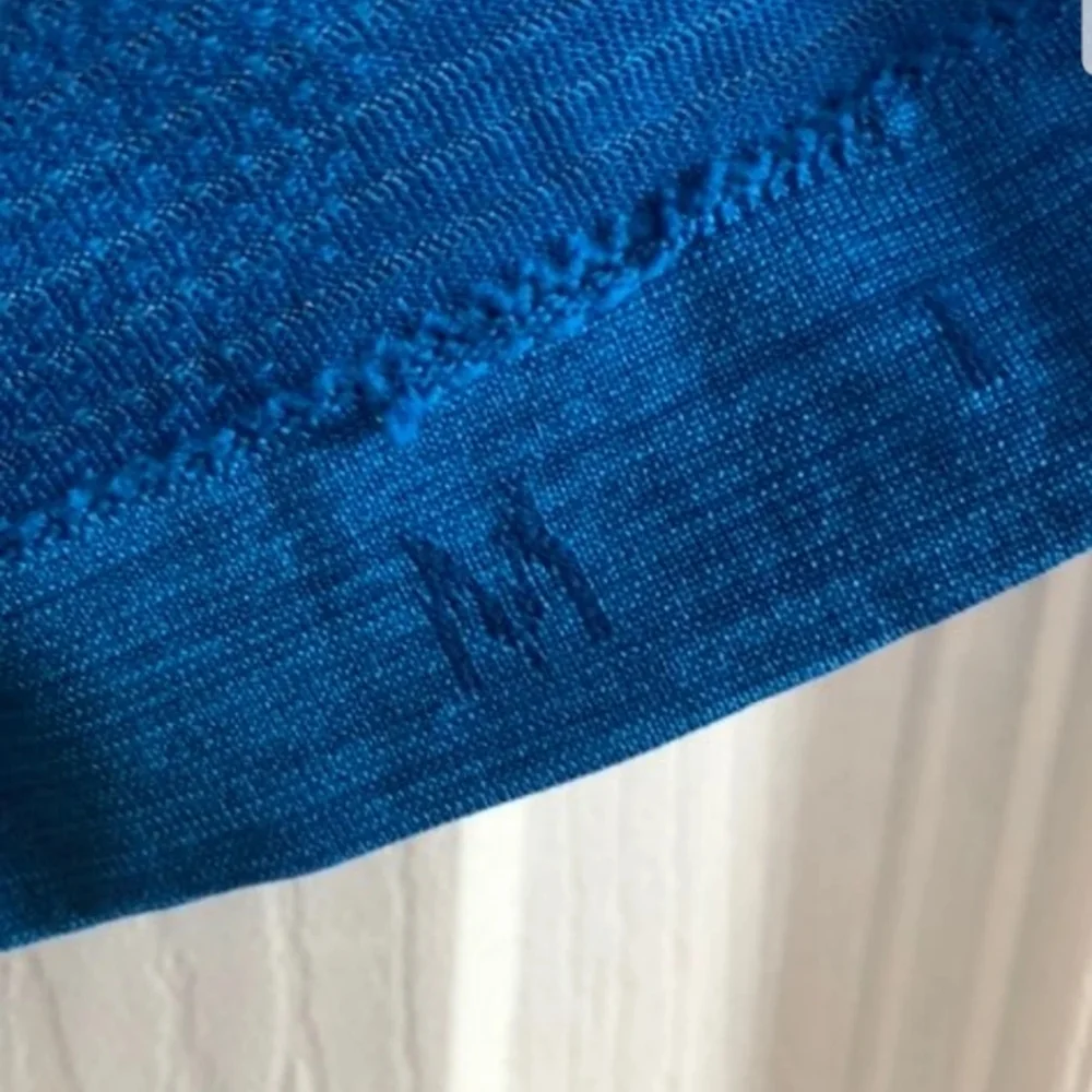 Lululemon Shirt - Picture 3 of 3